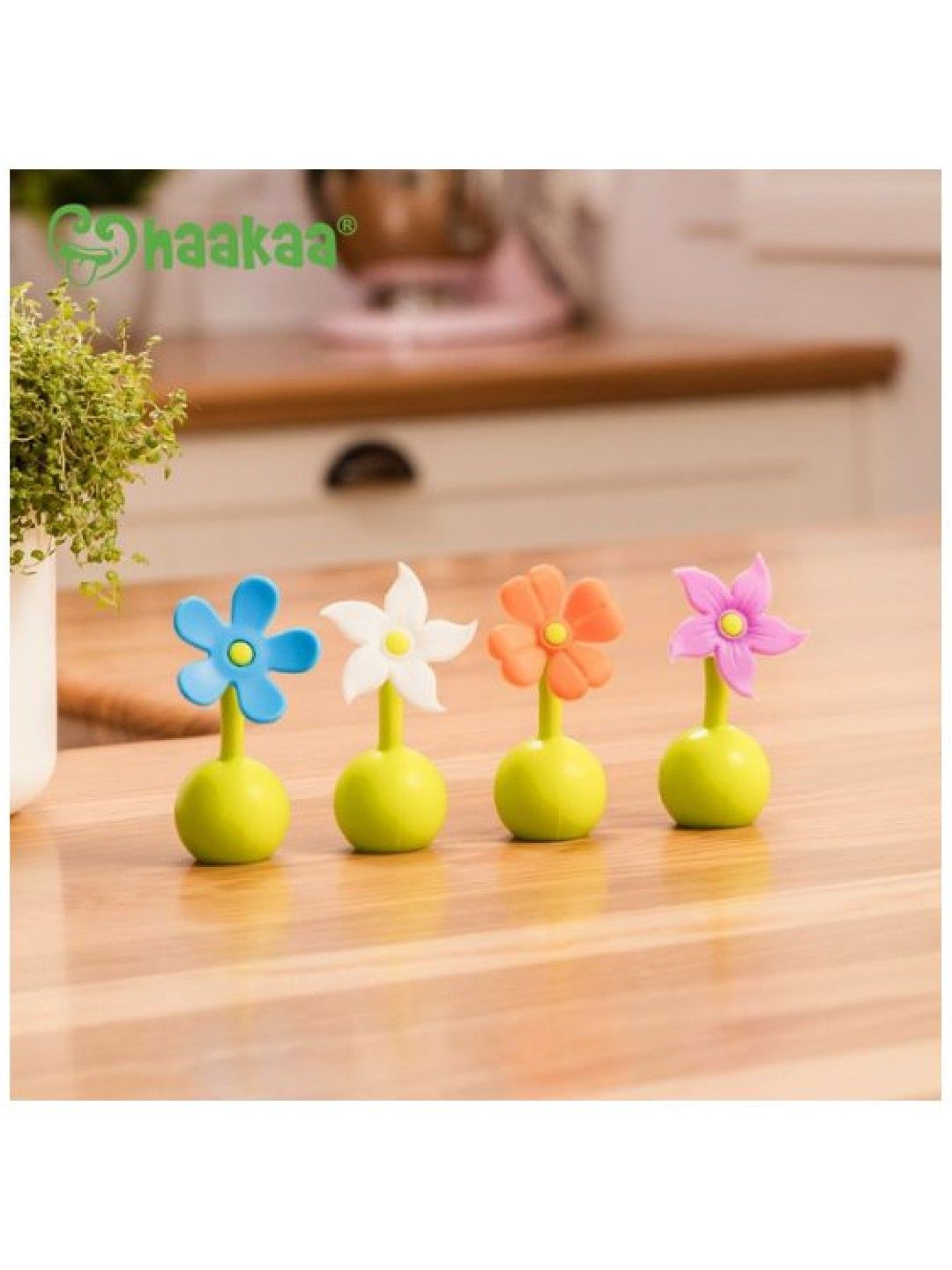 Haakaa Flower Stopper (Orange- Image 4)