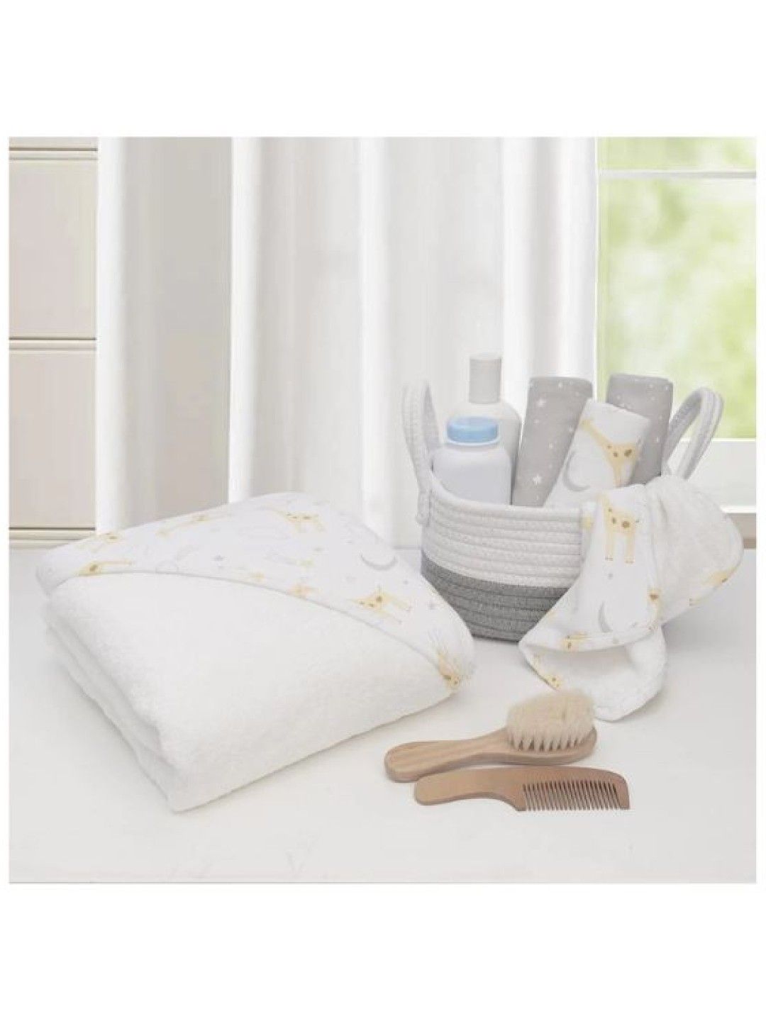 Living Textiles Baby Bath Gift Set (5pcs) - Noah Grey Star (No Color- Image 2)