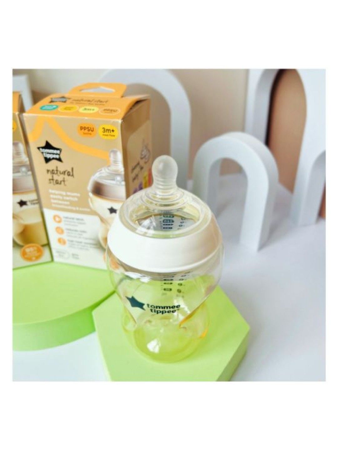 Tommee Tippee Natural Start PPSU Baby Bottle (9oz) - Medium Flow (No Color- Image 2)
