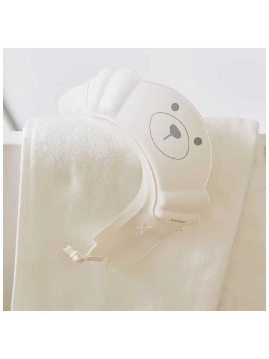 Poled Shower Cap (White- Image 2)
