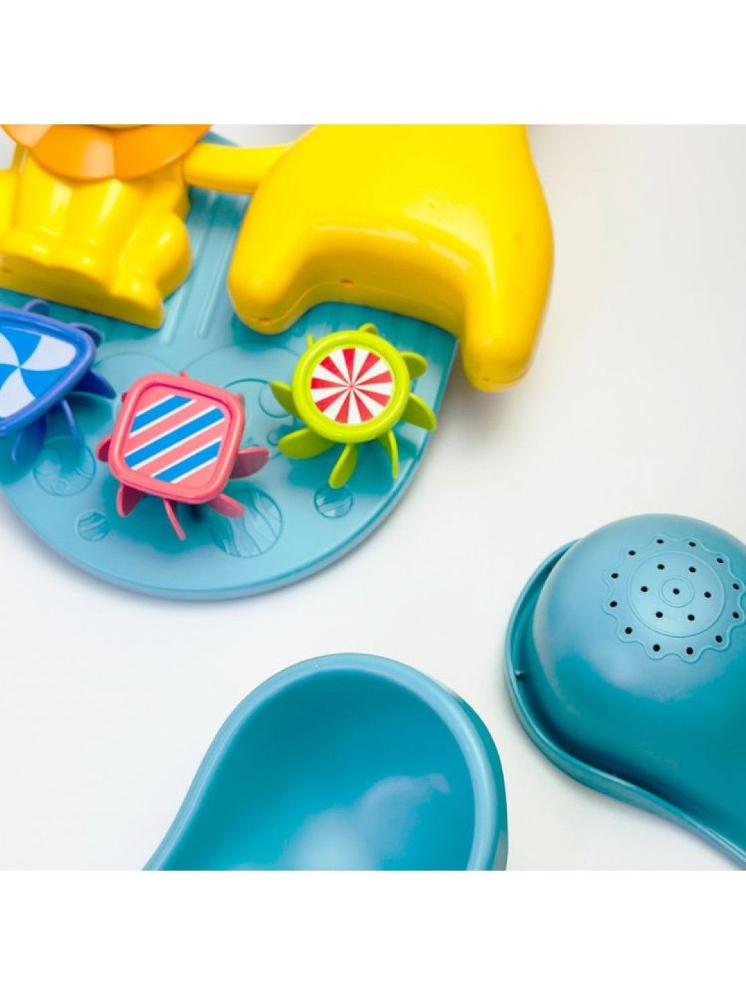Bathfun Bathtub Toys Spin & Sprinkle Animals (No Color- Image 2)