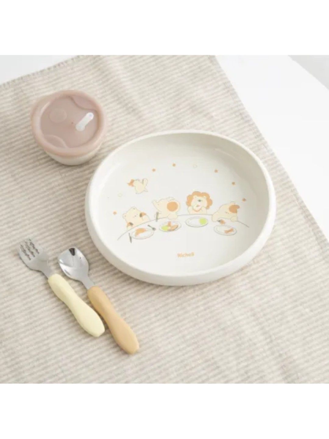 Richell TLI Pencil Grip Spoon & Fork with Case (No Color- Image 2)