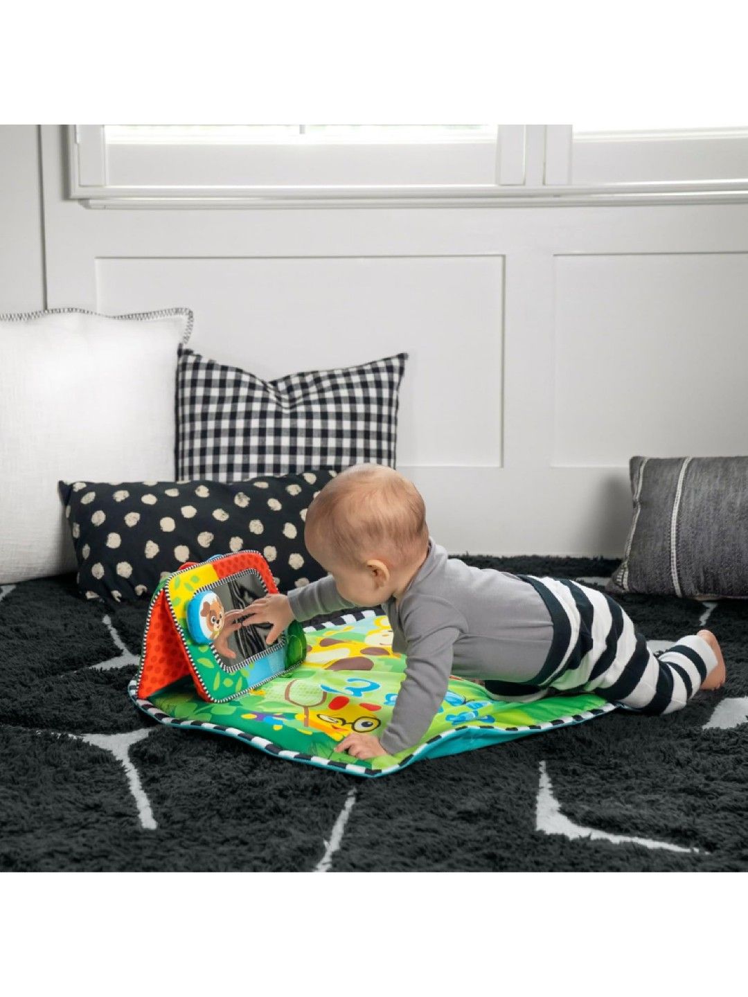 Bright Starts Discovery Garden Tummy Time Mat & Mirror (No Color- Image 4)