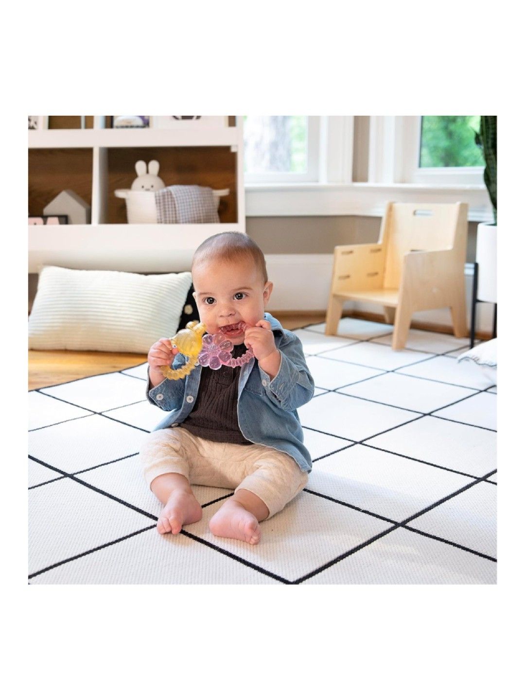 Ingenuity Cool Bite Water Teether - Bomby (No Color- Image 3)