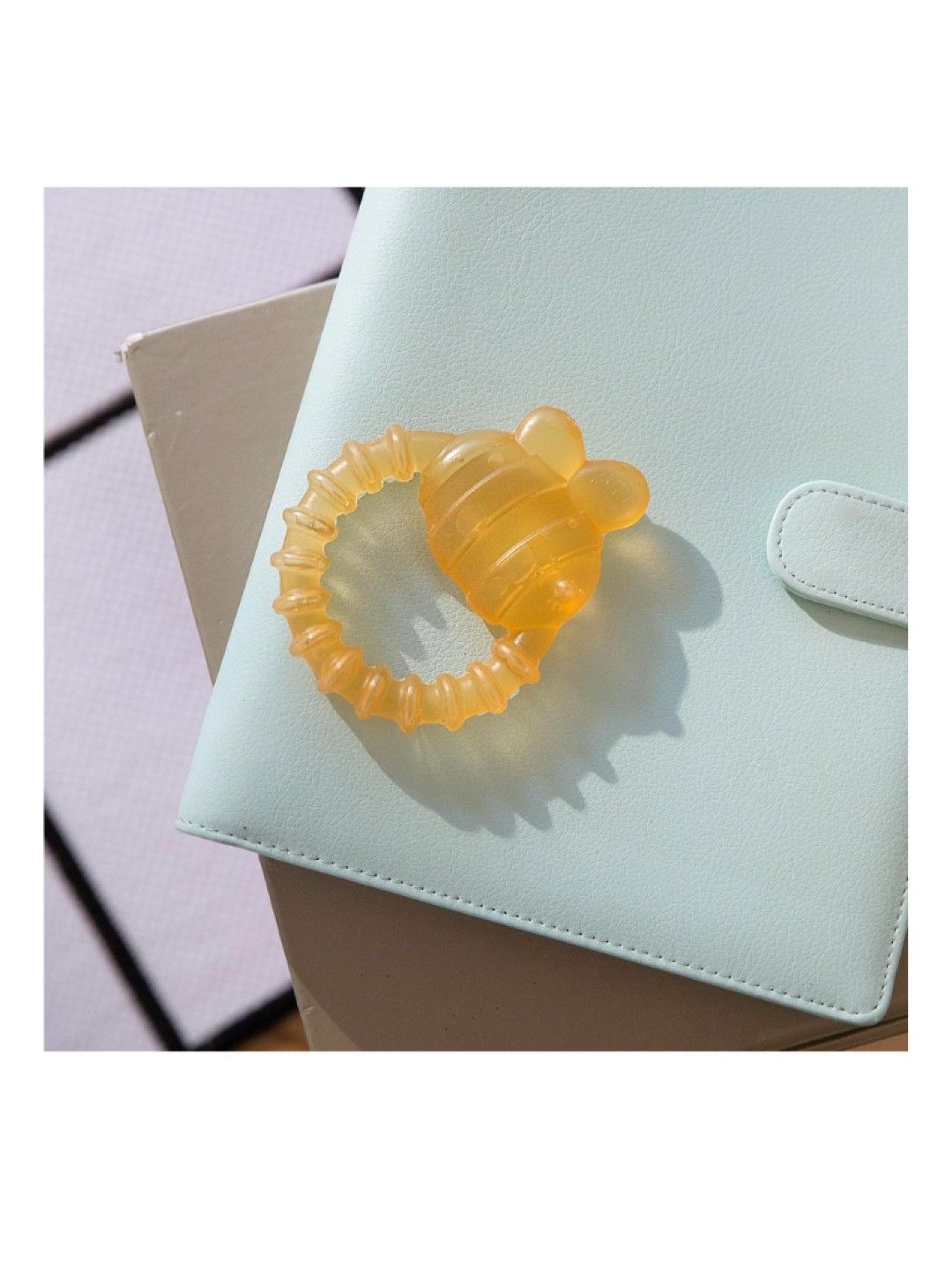 Ingenuity Cool Bite Water Teether - Bomby (No Color- Image 2)
