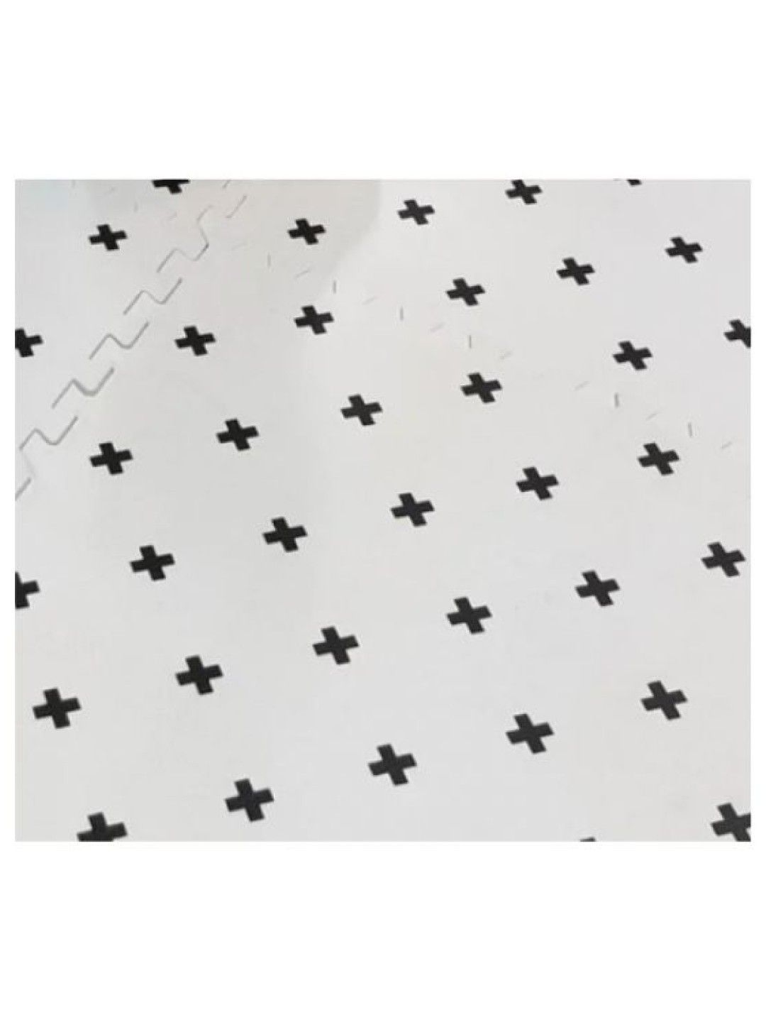 Haenim Cross XL Geo Mat (White- Image 1)