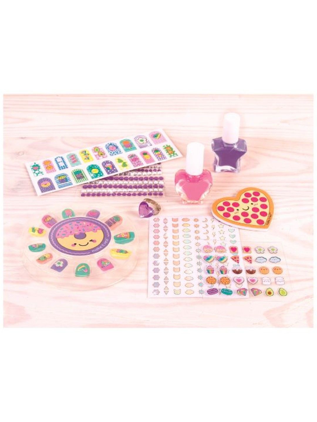 Make It Real Glitter Girls Nail Party (No Color- Image 3)