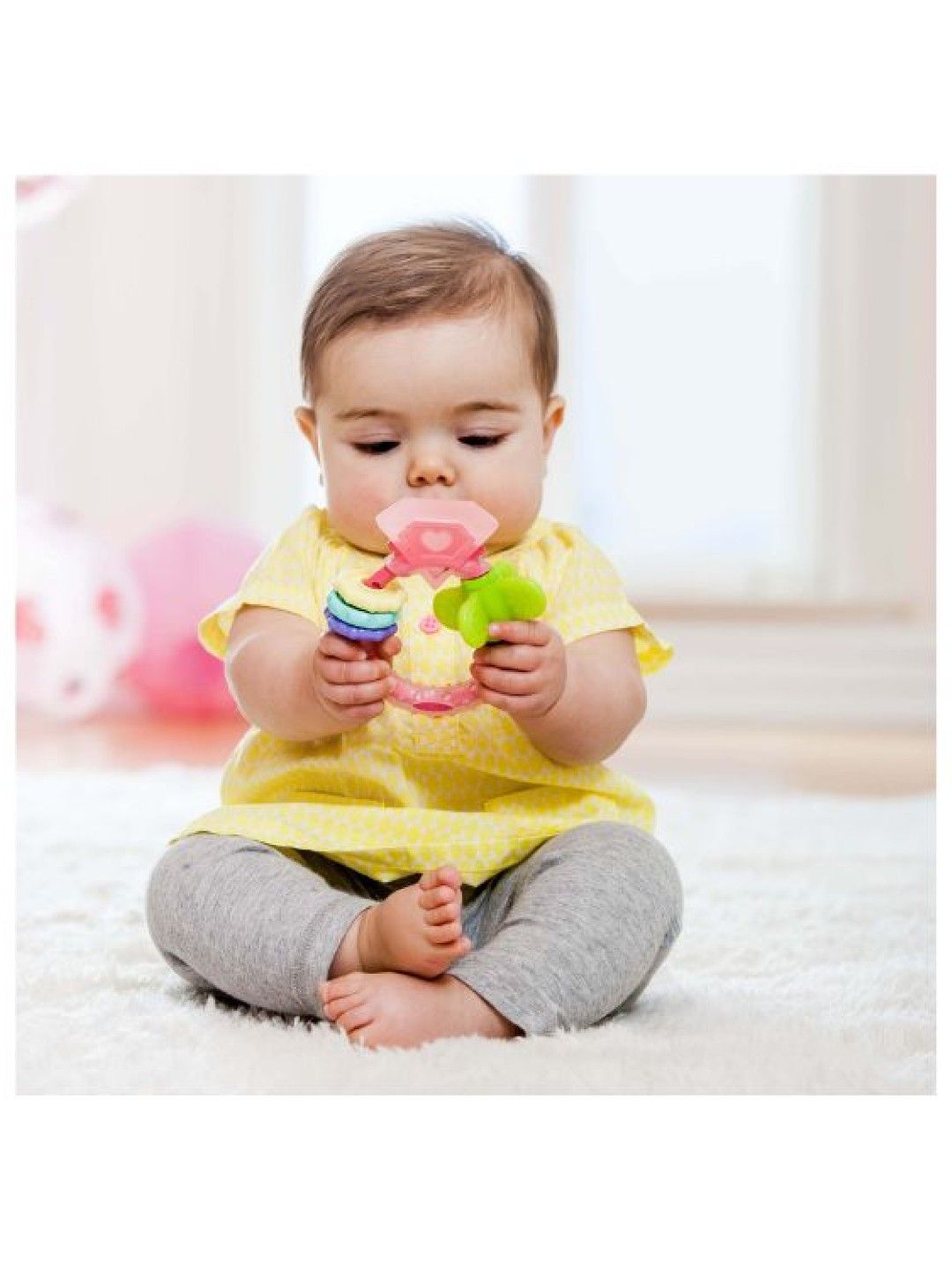 Infantino Chew & Play Ring Teether (No Color- Image 3)
