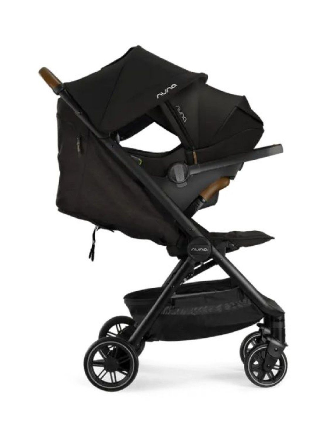 Nuna Trvl Stroller w/  Rain Cover and Clothe Bag (Caviar- Image 4)