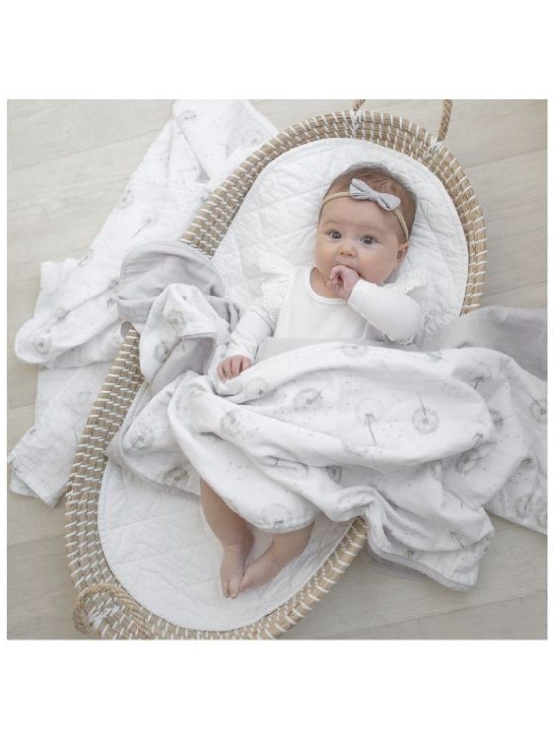 Living Textiles Organic Muslin 2-Pack Swaddle Wraps - Dandelion/Grey (No Color- Image 4)