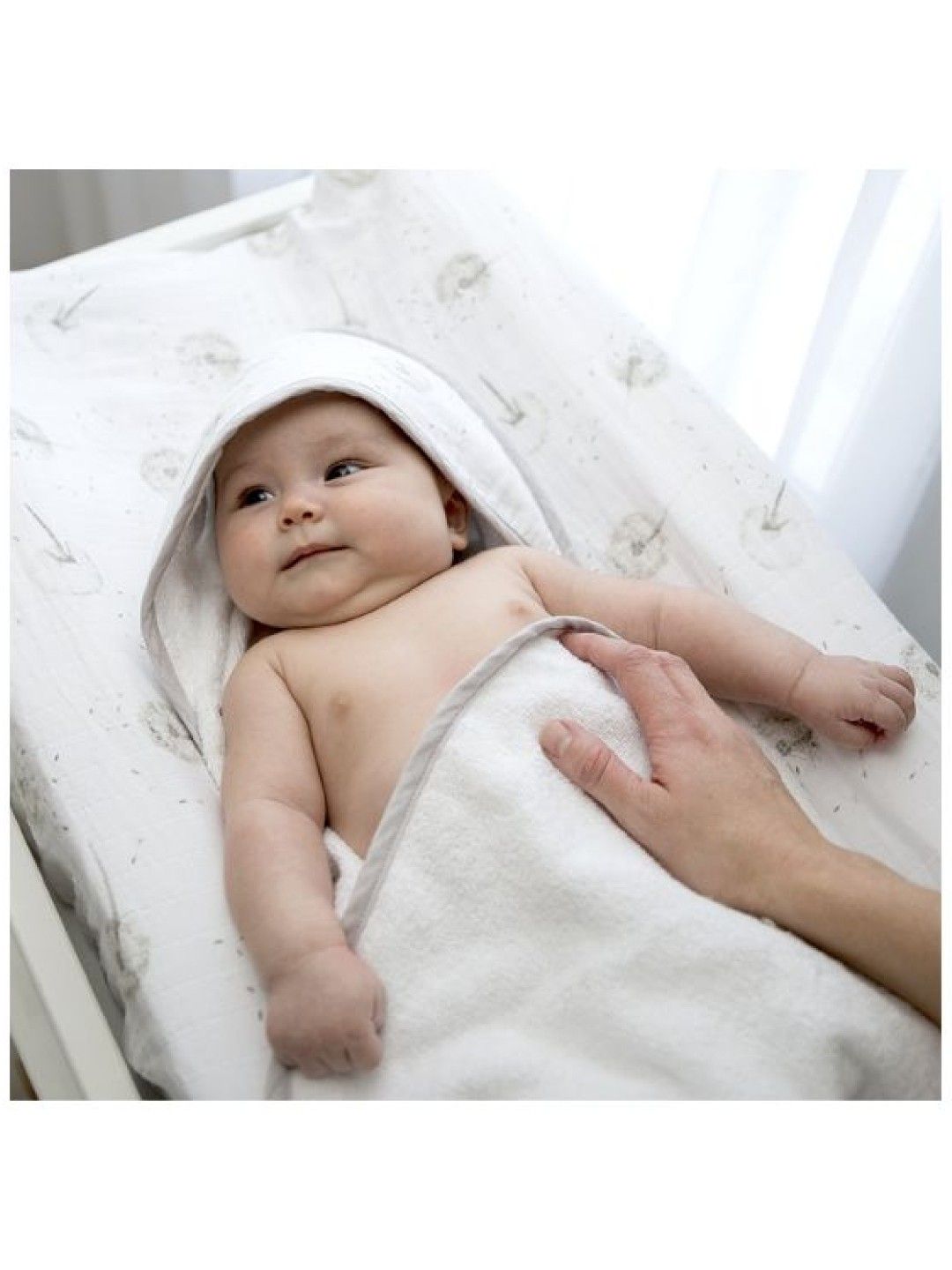 Living Textiles Organic Muslin Hooded Towel - Dandelion/Grey (No Color- Image 4)