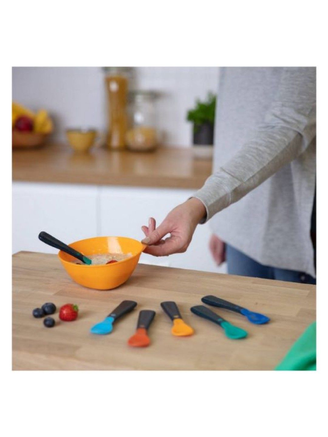 Tommee Tippee Easy Grip Self Feeding Spoon (5pcs.) (No Color- Image 3)