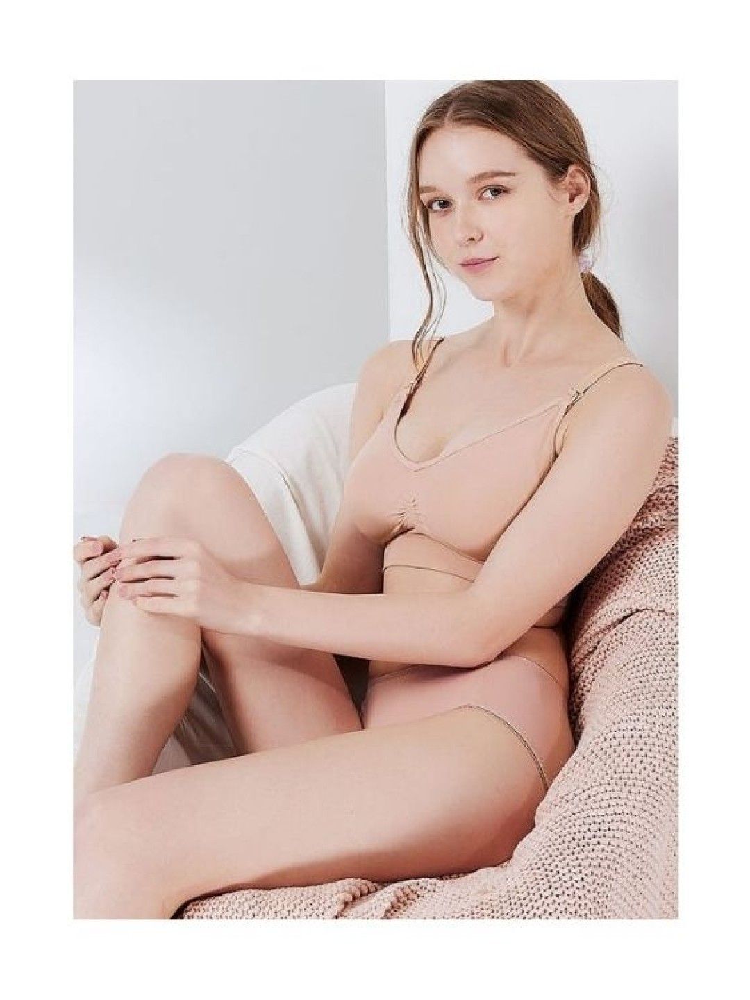 Mamaway (CLEARANCE) Ultra Breezy Seamless Maternity & Nursing Bra - Dusty Pink (No Color- Image 3)