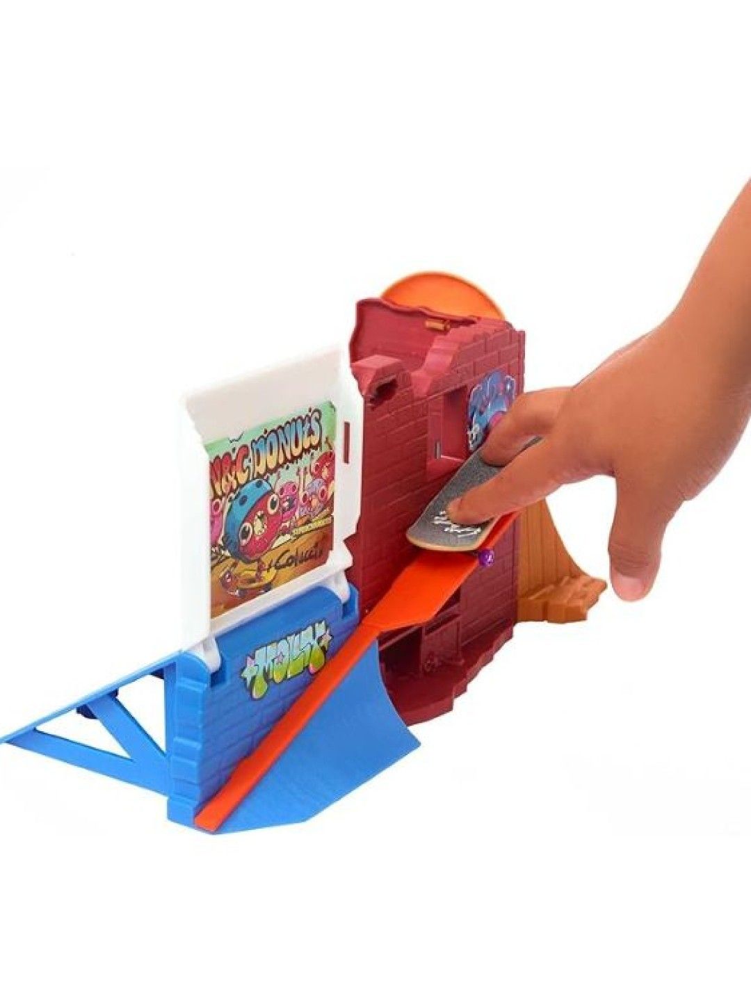 Hot Wheels Skate Donut Skatepark With 1 Fingerboard And 1 Pair Of Skate Shoes (No Color- Image 3)