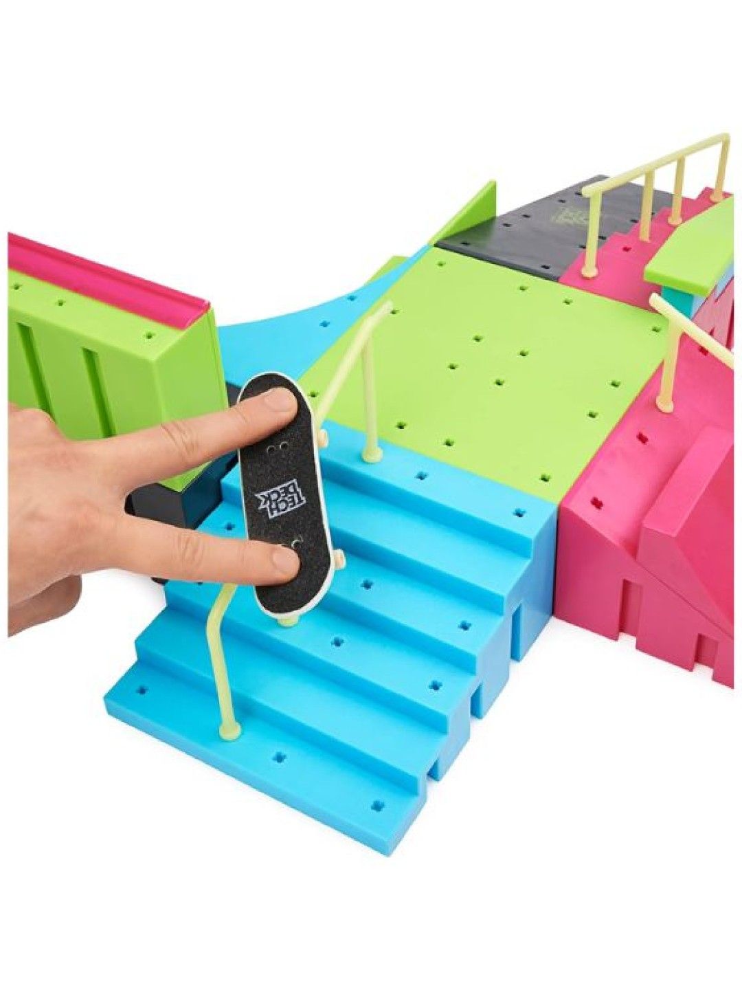 Tech Deck Neon Mega Park X-Connect Creator Ramp Set (No Color- Image 3)