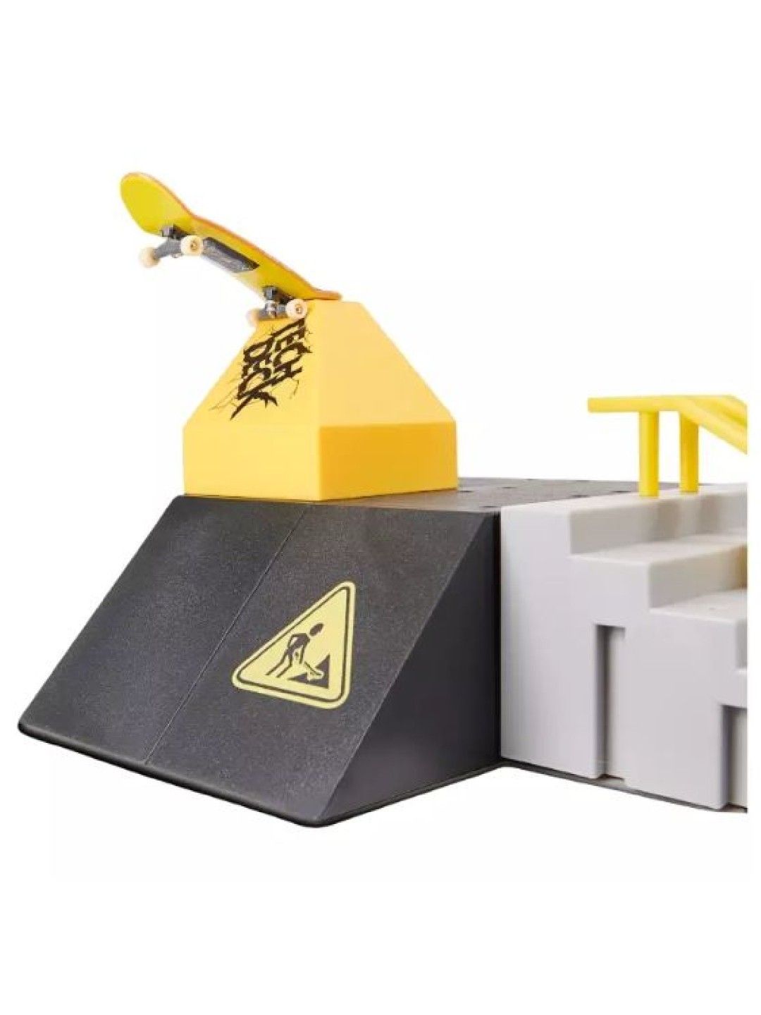 Tech Deck Almost Skateboards Pyramid Shredder Playset (No Color- Image 3)