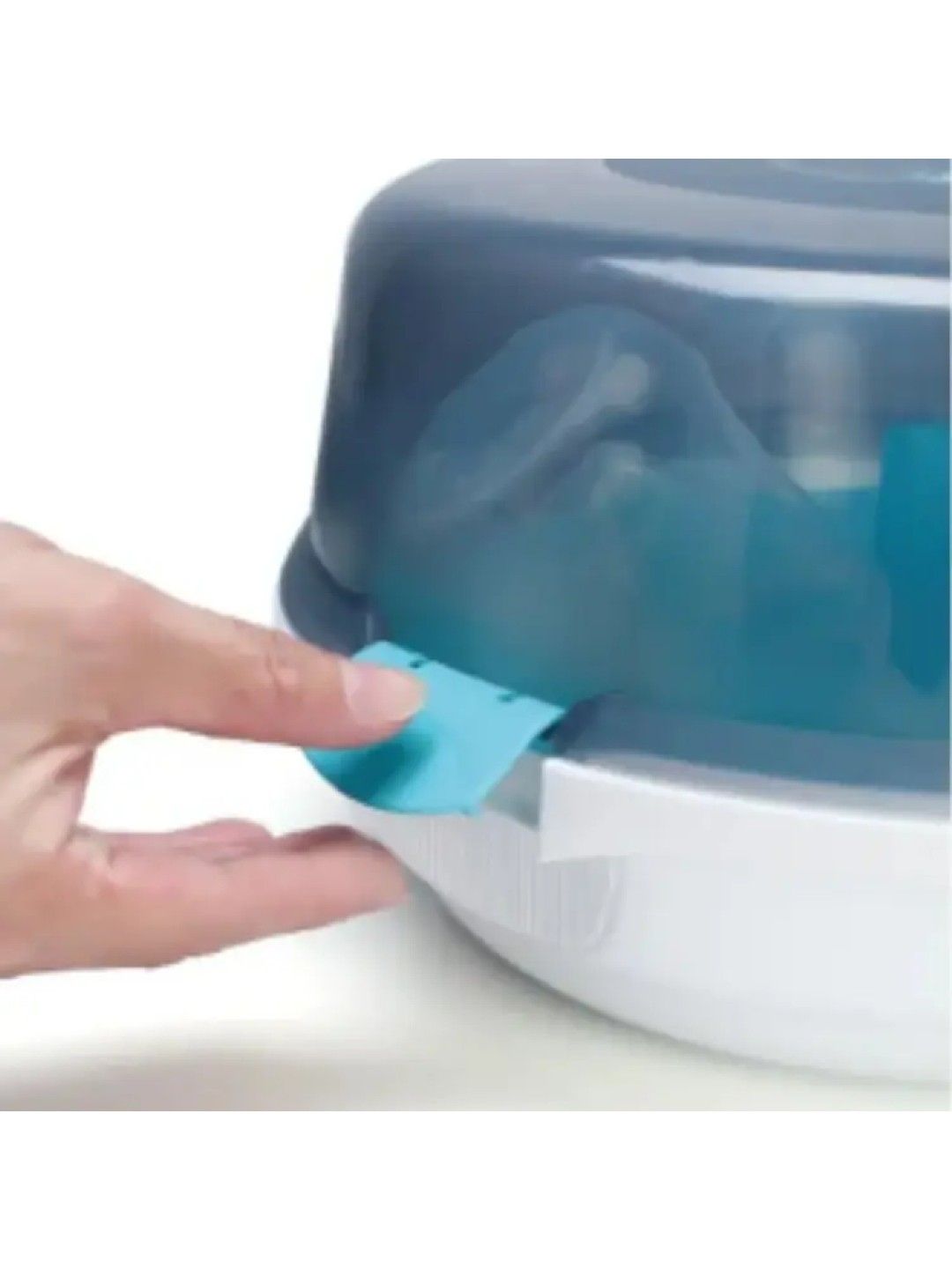 Momeasy Microwave Steriliser with 9oz Wide-Neck Anti-Colic Feeding Bottle (No Color- Image 3)