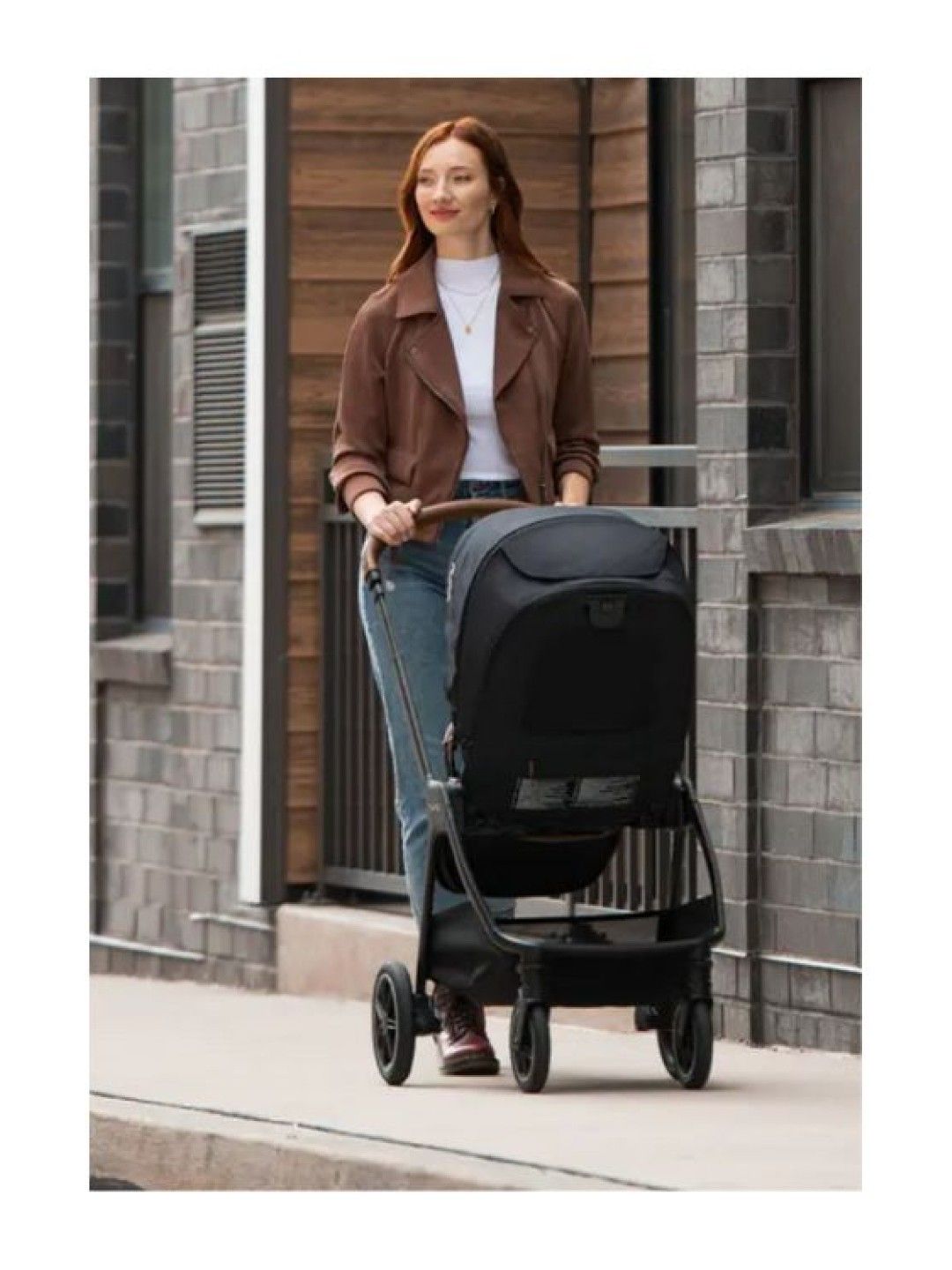 Nuna Triv Next Stroller (Caviar- Image 4)