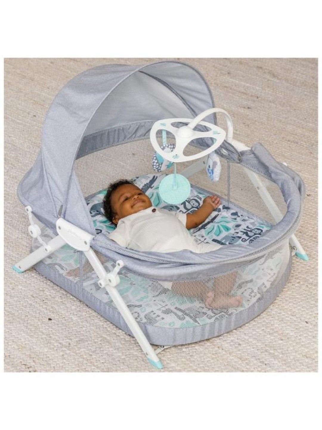 Infantino Sweet Dreams Fold & Go Bassinet (No Color- Image 4)