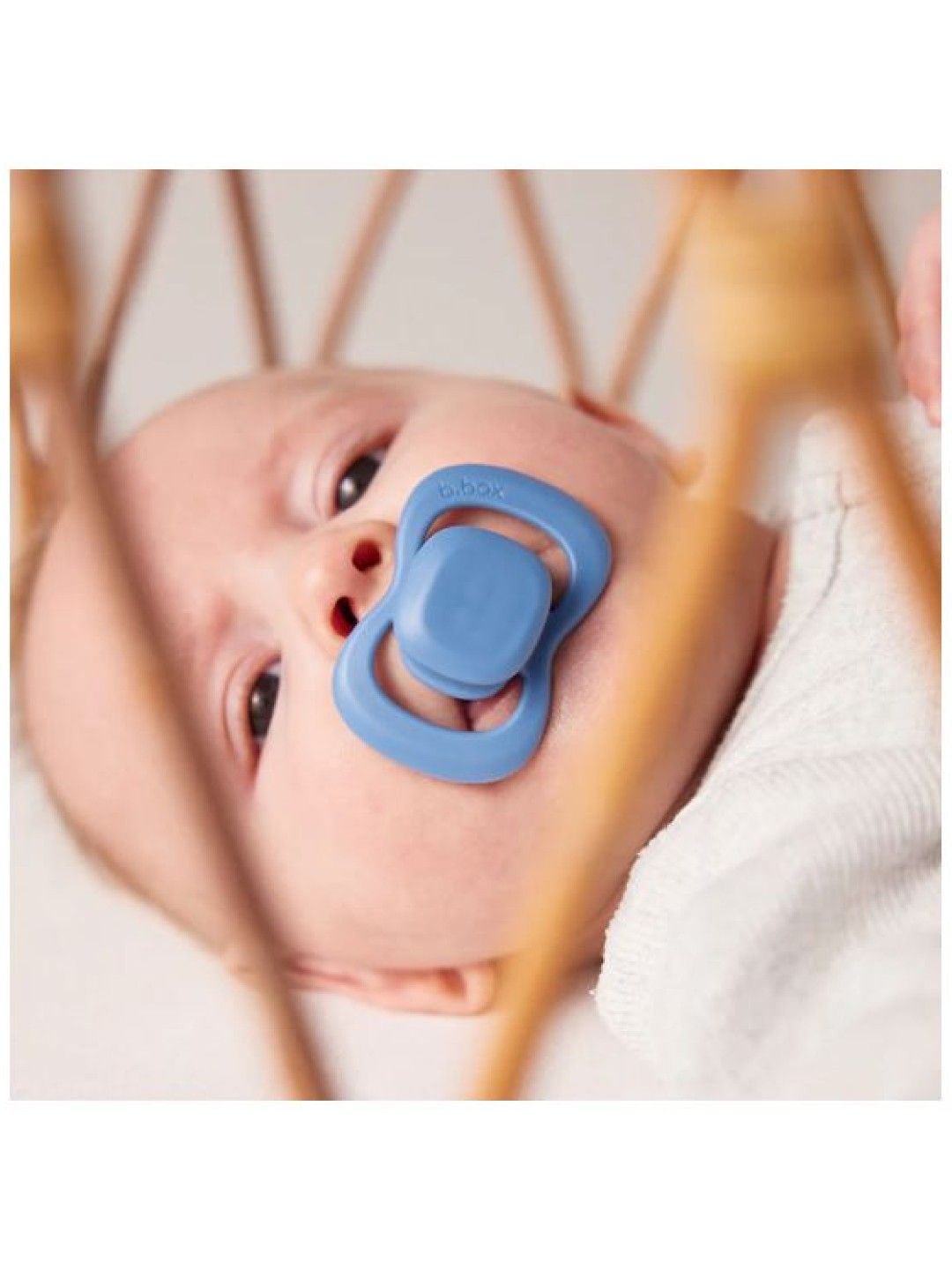 b.box Silicone Pacifier (Ocean / Sky- Image 4)