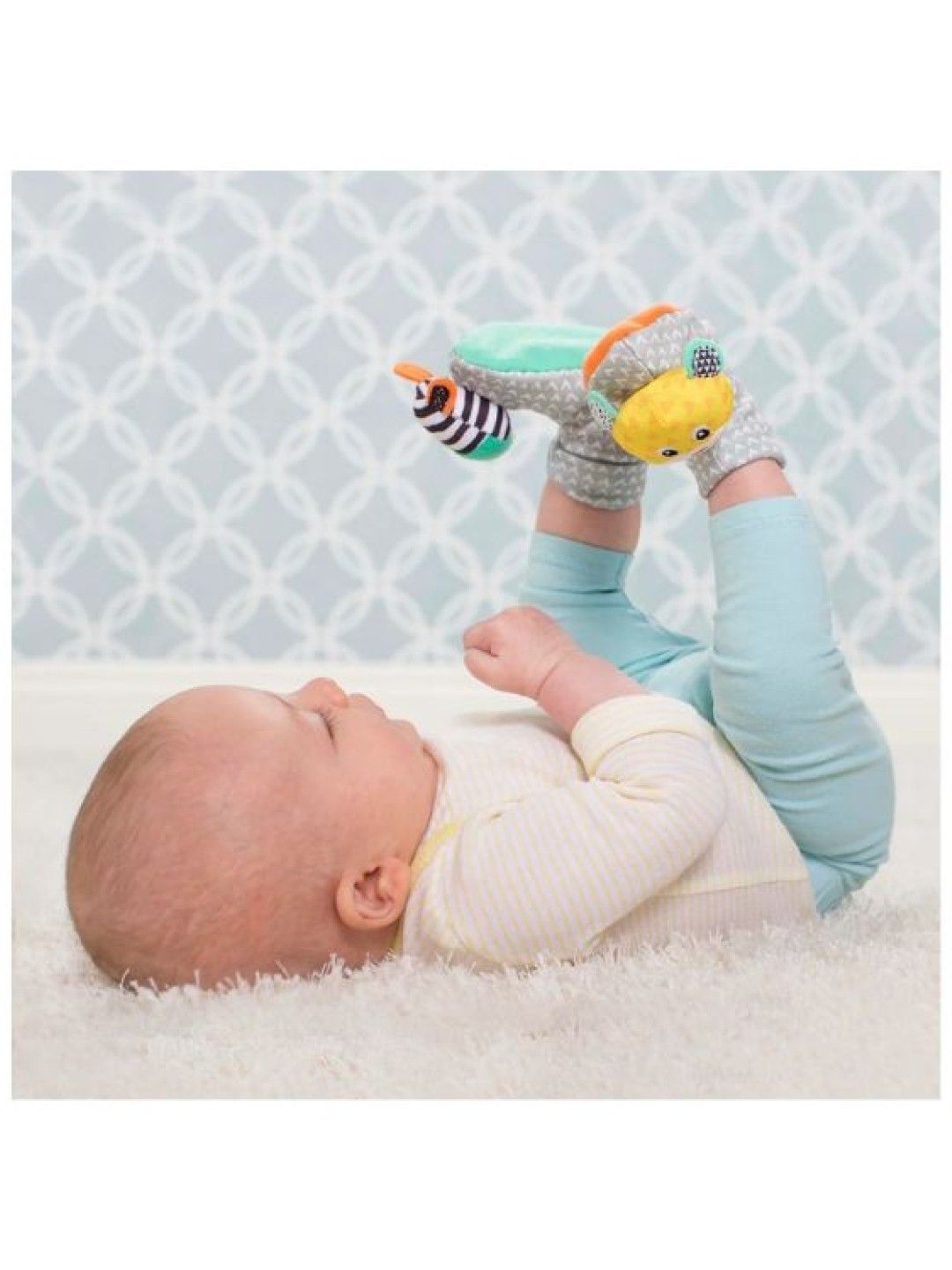Infantino Foot Rattles - Zebra/Tiger (No Color- Image 4)