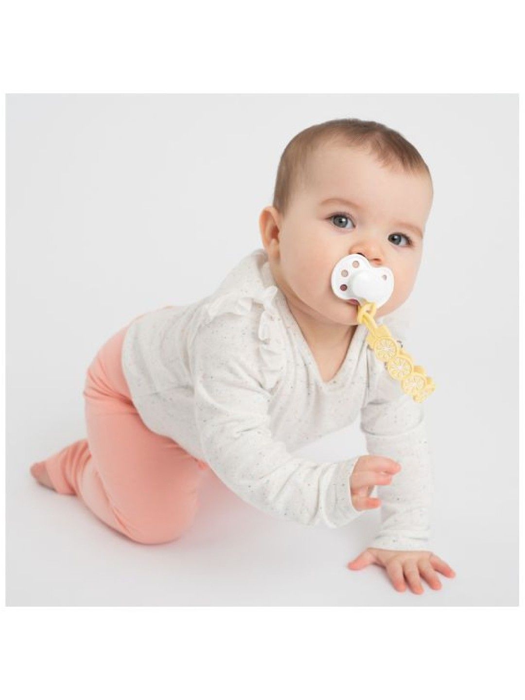 BooginHead PaciGrip Silicone Pacifier Clip (Citrus Lemons- Image 4)