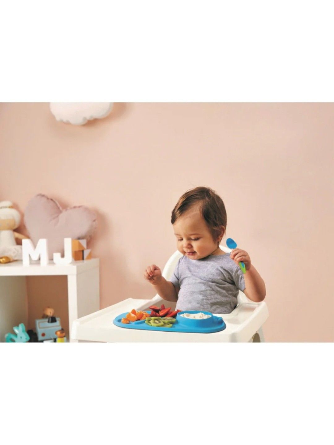 b.box Roll N Go Mealtime Mat (Latte- Image 4)