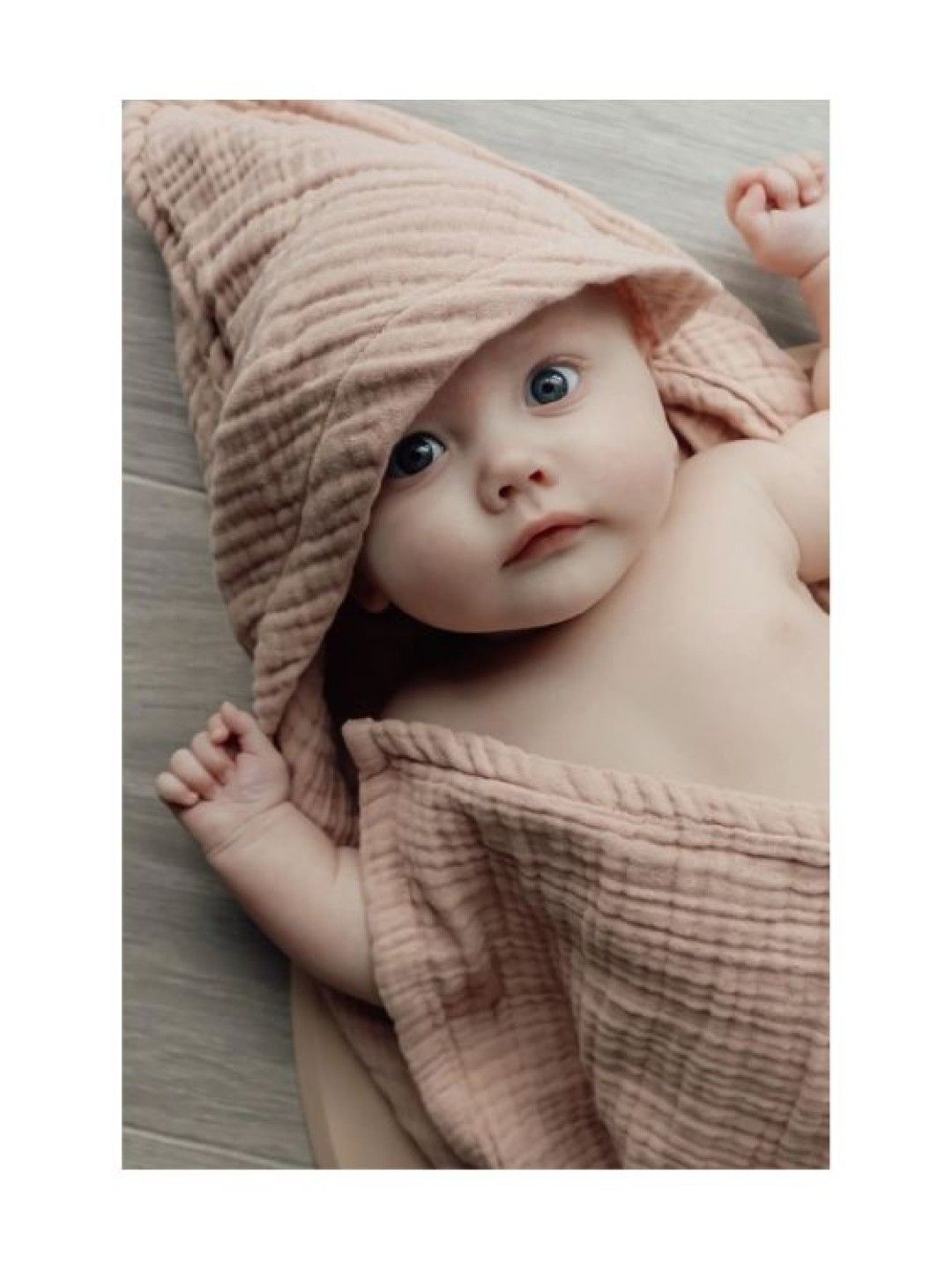 Natruba Baby Hooded 4-Layer Muslin (100% Organic Cotton) - Powder (Powder- Image 2)