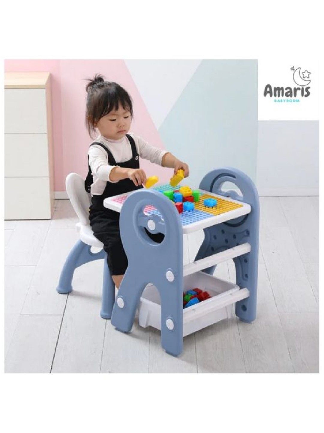 QT Hub Amaris Whiteboard with Lego Blocks Table and Chair (White- Image 2)