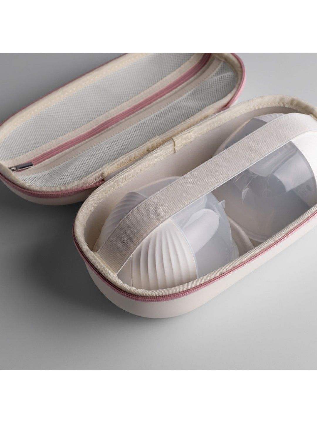 Tommee Tippee Made For Me Wearable Breast Pump (No Color- Image 3)