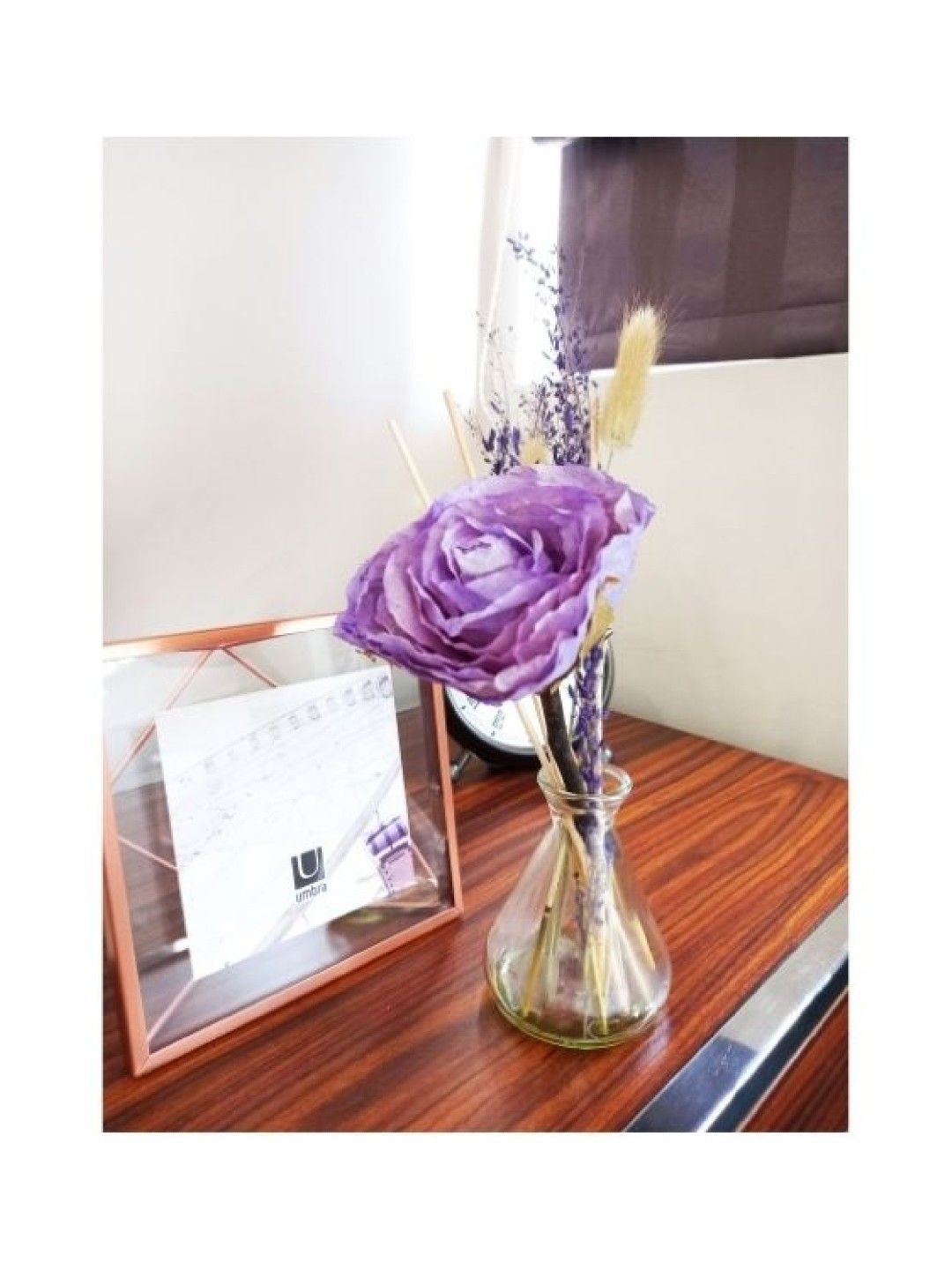 Scenti Reed Bottle with Dried Flower Arrangement (Blooming You- Image 3)