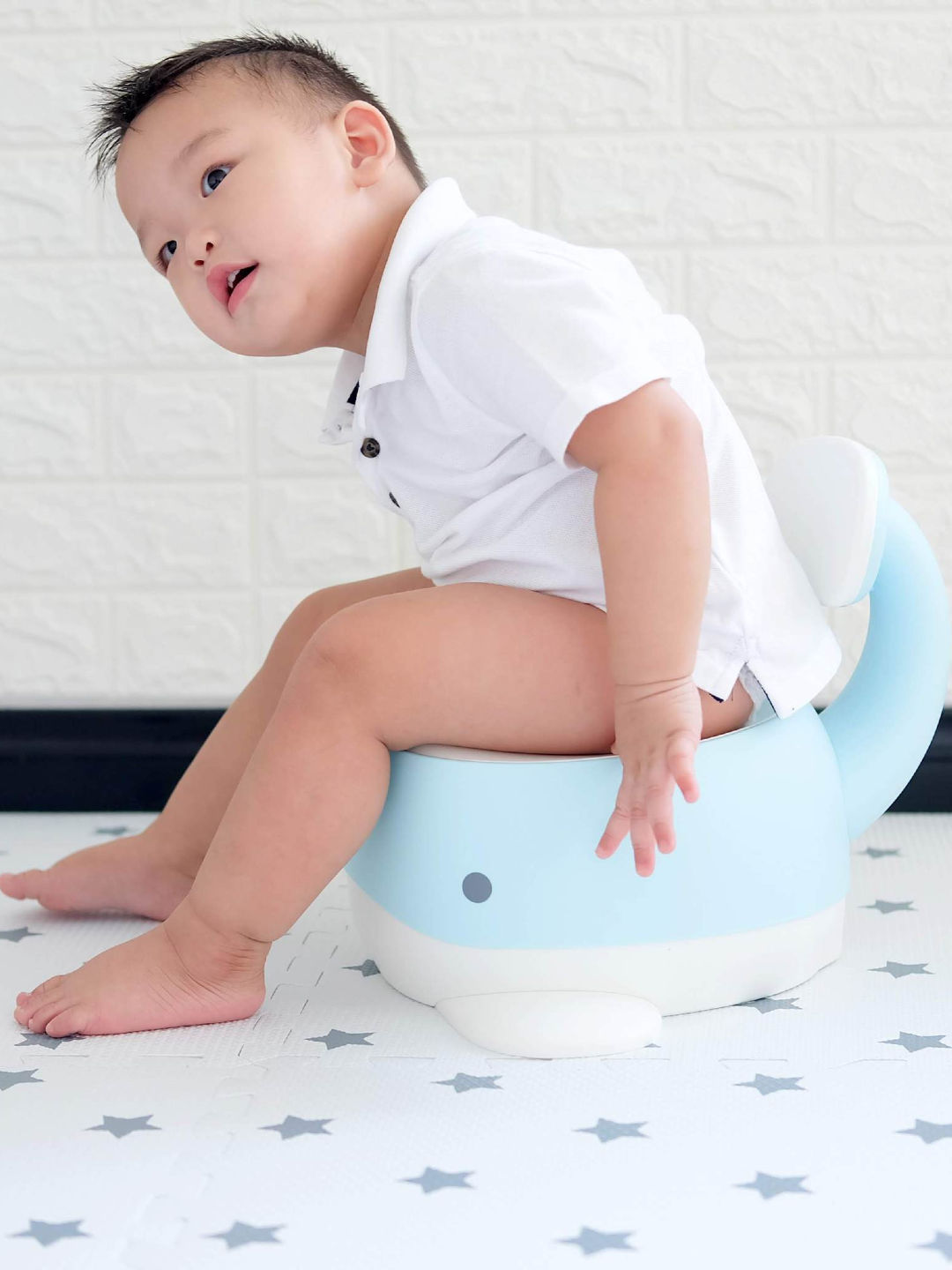 Bonjour Baby Whale Potty Trainer (Blue- Image 2)