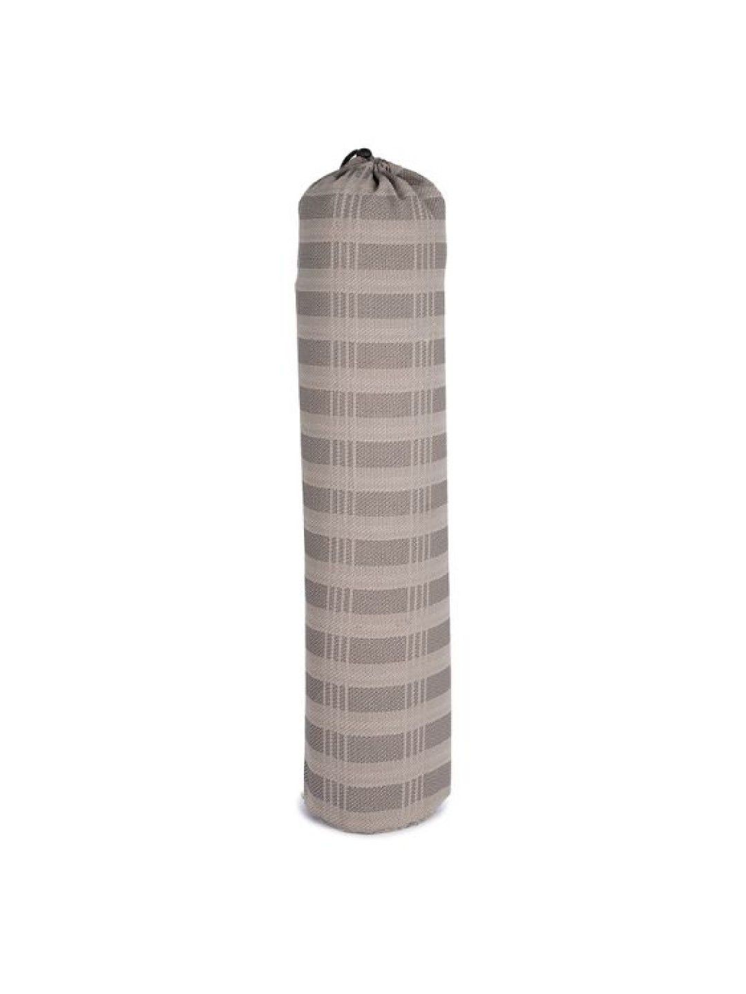 eska Machi Yoga Mat Bag (Dark Gray- Image 1)