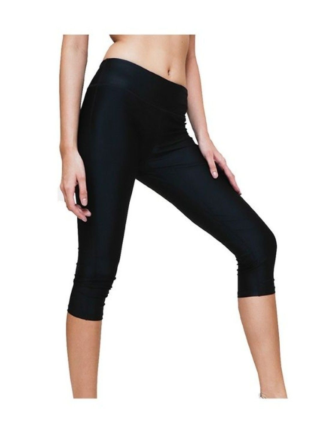 Womanly Dry Fit Capri