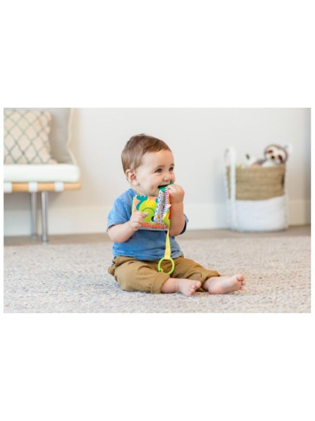 Infantino Link and Squeak Animal Crinkle Book with [FREE] Fun Time Duck (Assorted) (No Color- Image 3)
