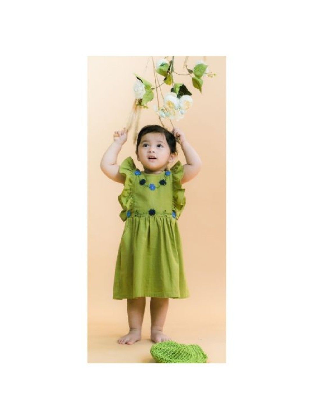bean fashion Floral Flair Mara Ruffled Sleeve Embroidered Dress with Hat (Light Green- Image 4)