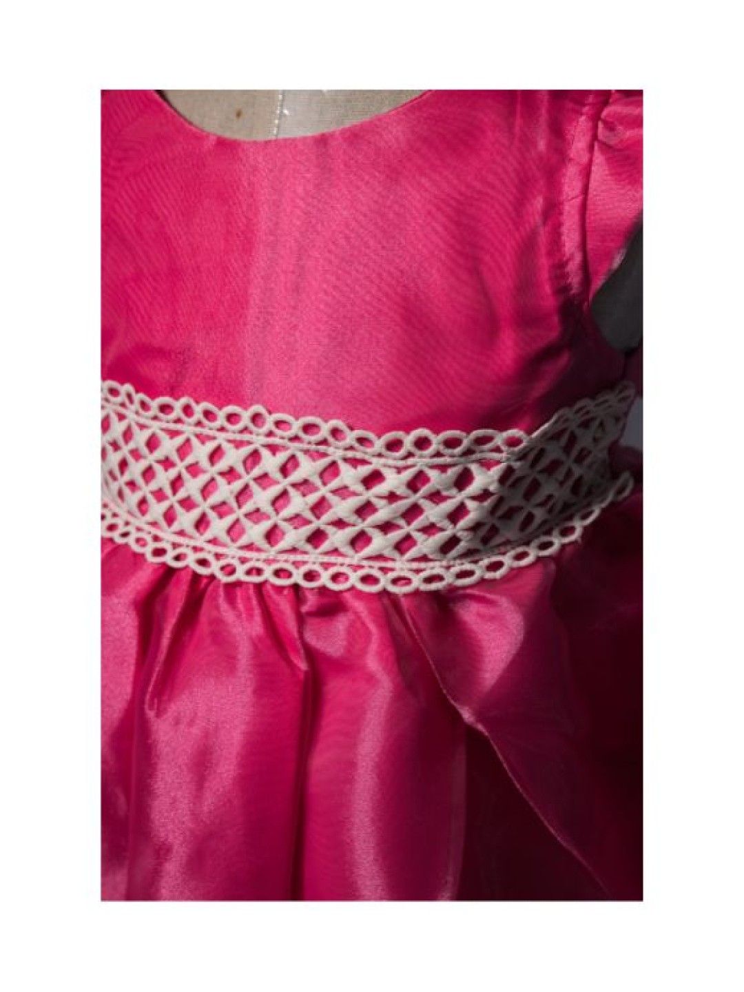 Bebeta Formal Dress (Ruffle Sleeve) (Fuschia- Image 3)