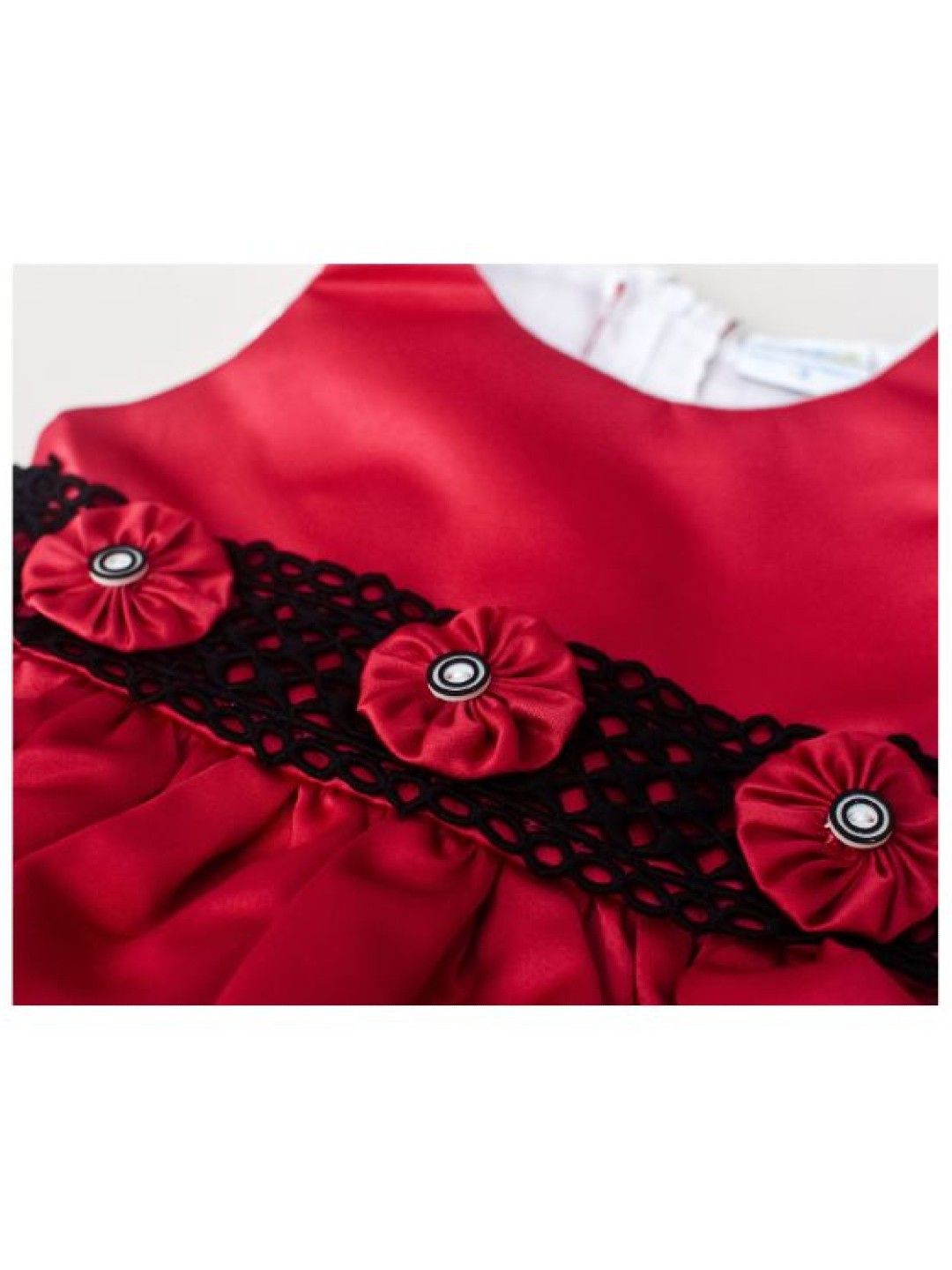 Bebeta Sleeveless Formal Dress (Red- Image 4)