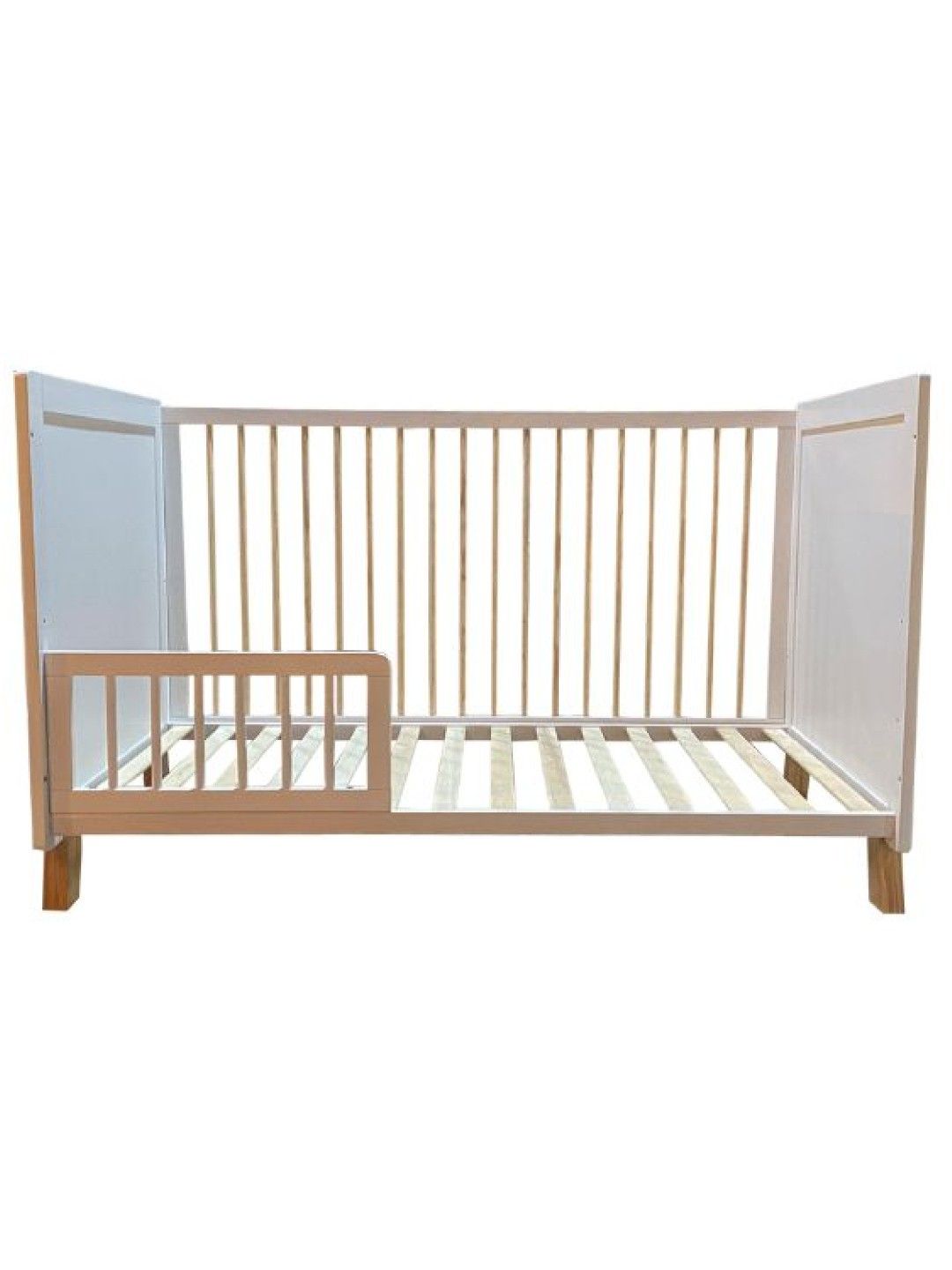 Cuddlebug Carson 3 in 1 Convertible Crib (White-Natural- Image 2)