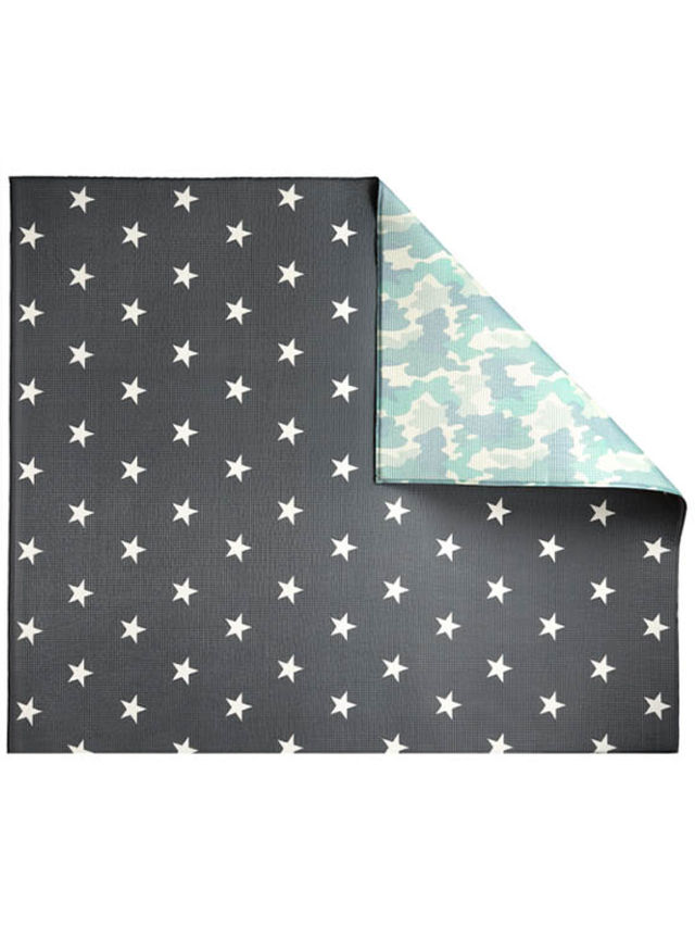 Play WIth Pieces Camo Star Reversible Playmat | edamama