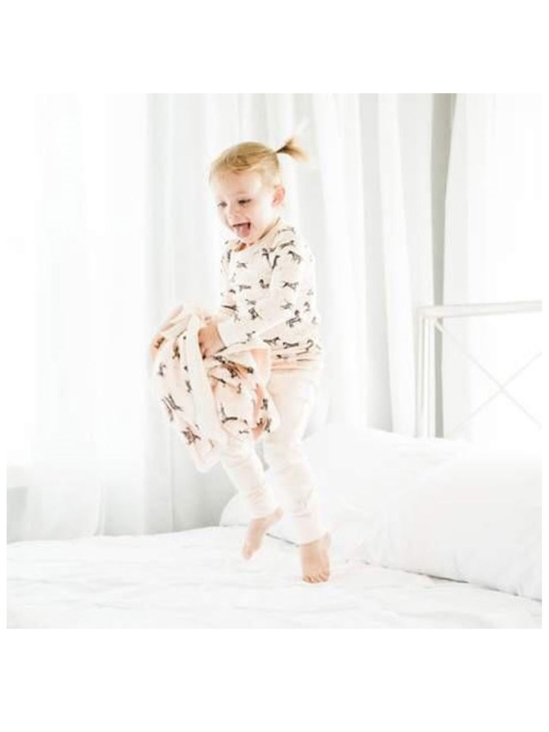 Finn + Emma Wild Horses Collection Pajamas (No Color- Image 2)